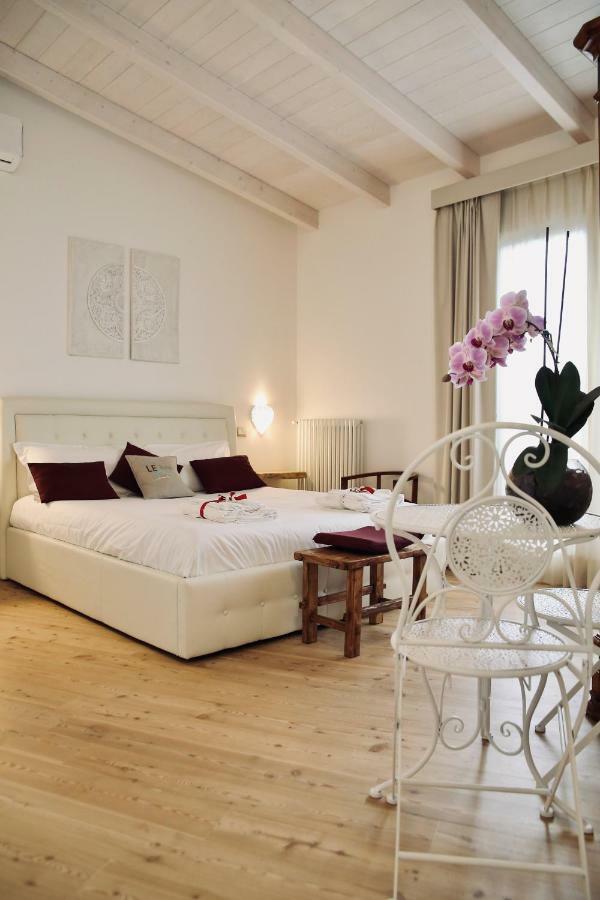 Le Home Rooms Лечче Экстерьер фото
